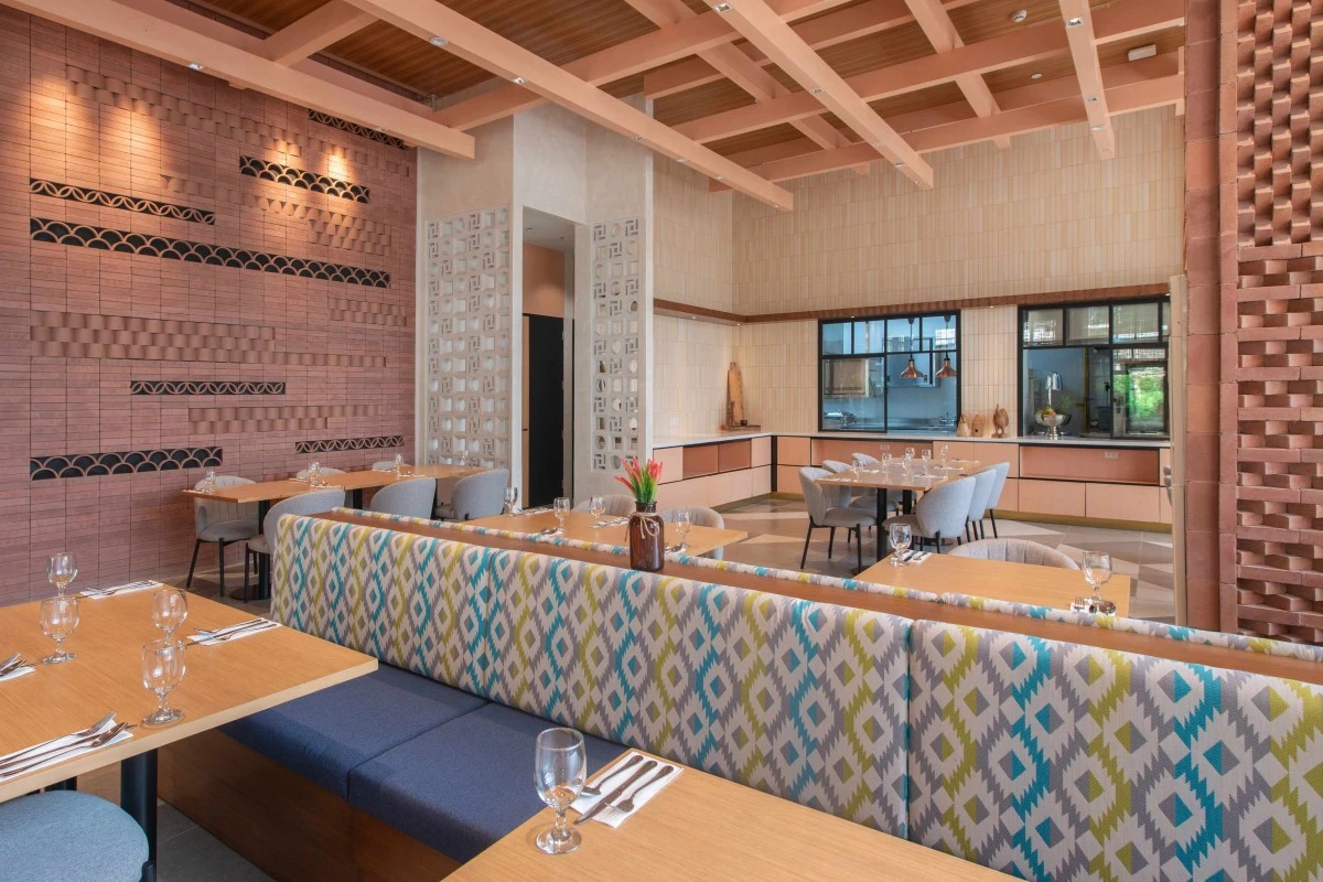 Alejo restaurant and bar