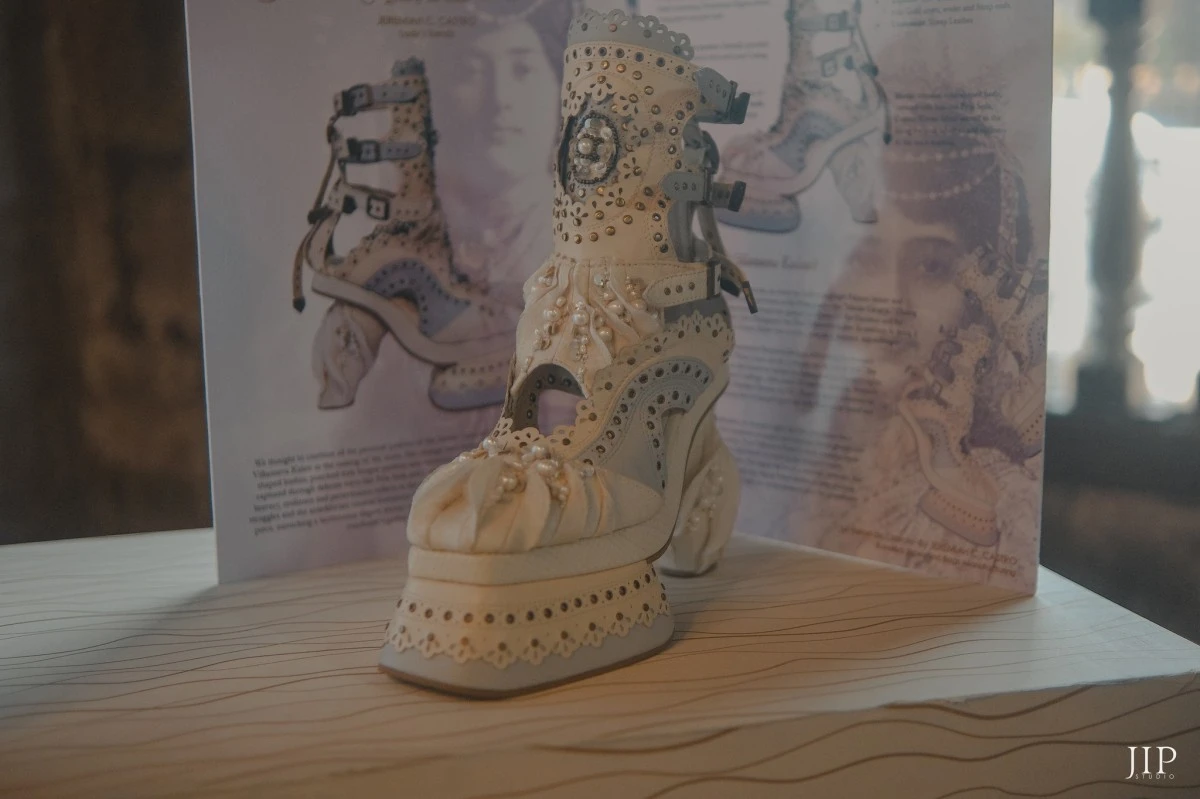 Jeremiah Castro’s ‘La Reina de Oriente’