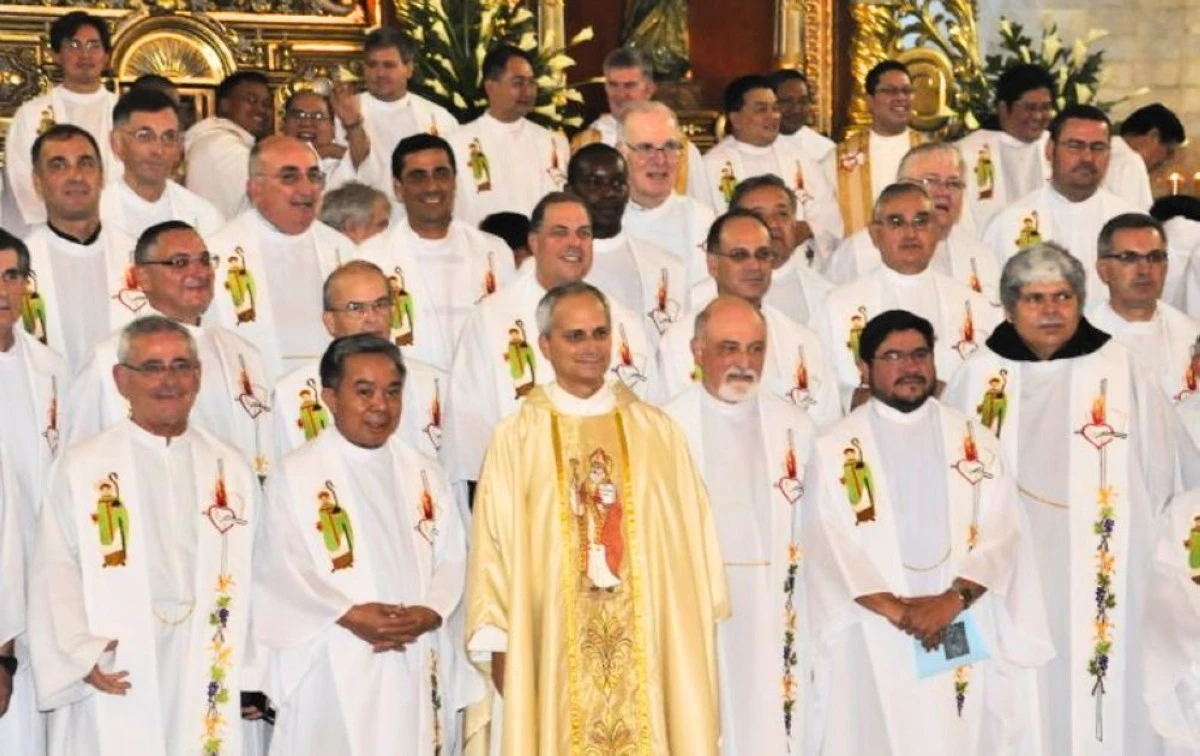 Pope Leo XIV during his visit to Sto. Niño de Cebu Parish in Biñan, Laguna in 2010 (Photo by Rev. Fr. Ric Anthony A. Reyes, OSA for SACS Mass Media Center/MANILA BULLETIN)