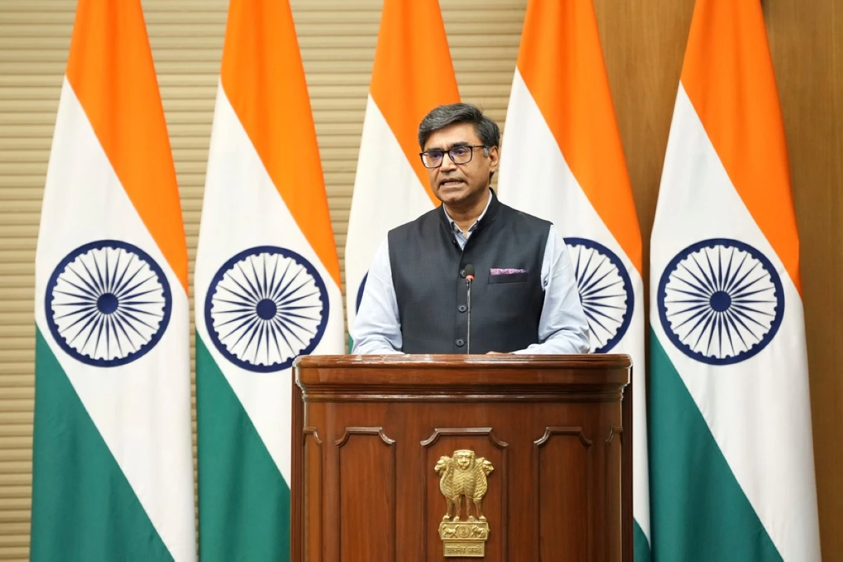 India's Foreign Secretary Vikram Misri addresses a press briefing in New Delhi, India, Saturday, May 10, 2025. (AP Photo/Karma Bhutia)