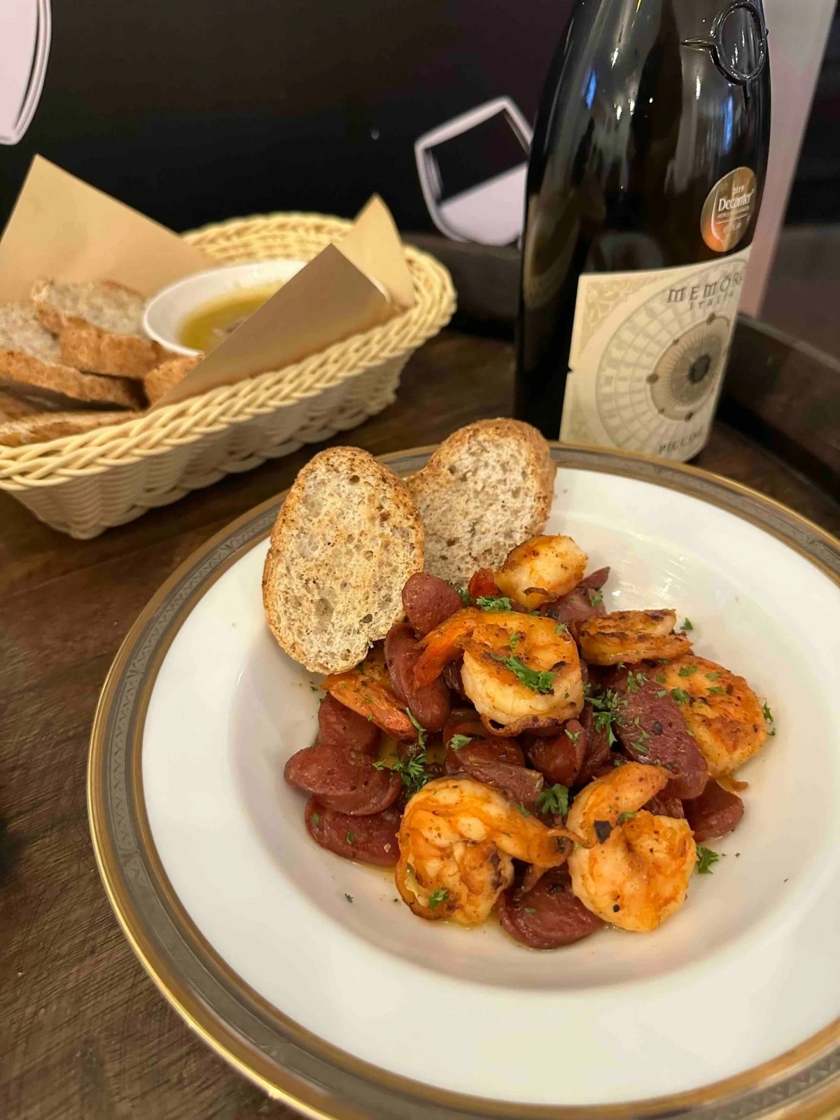 SHRIMP AND CHORIZO Distinct smoky and spicy flavor of chorizo perfectly paired with fresh and succulent shrimp