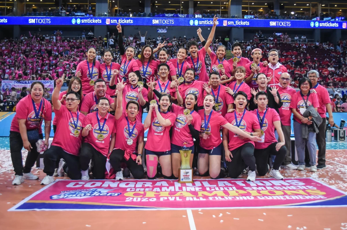 Creamline bags Team of the Year honors in the PVL Press Corps Awards Night. (PVL Images)