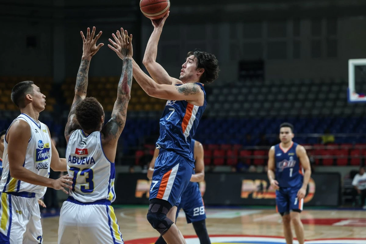 Cliff Hodge was slapped with a P100,000 fine and a one-game suspension. (PBA Images)