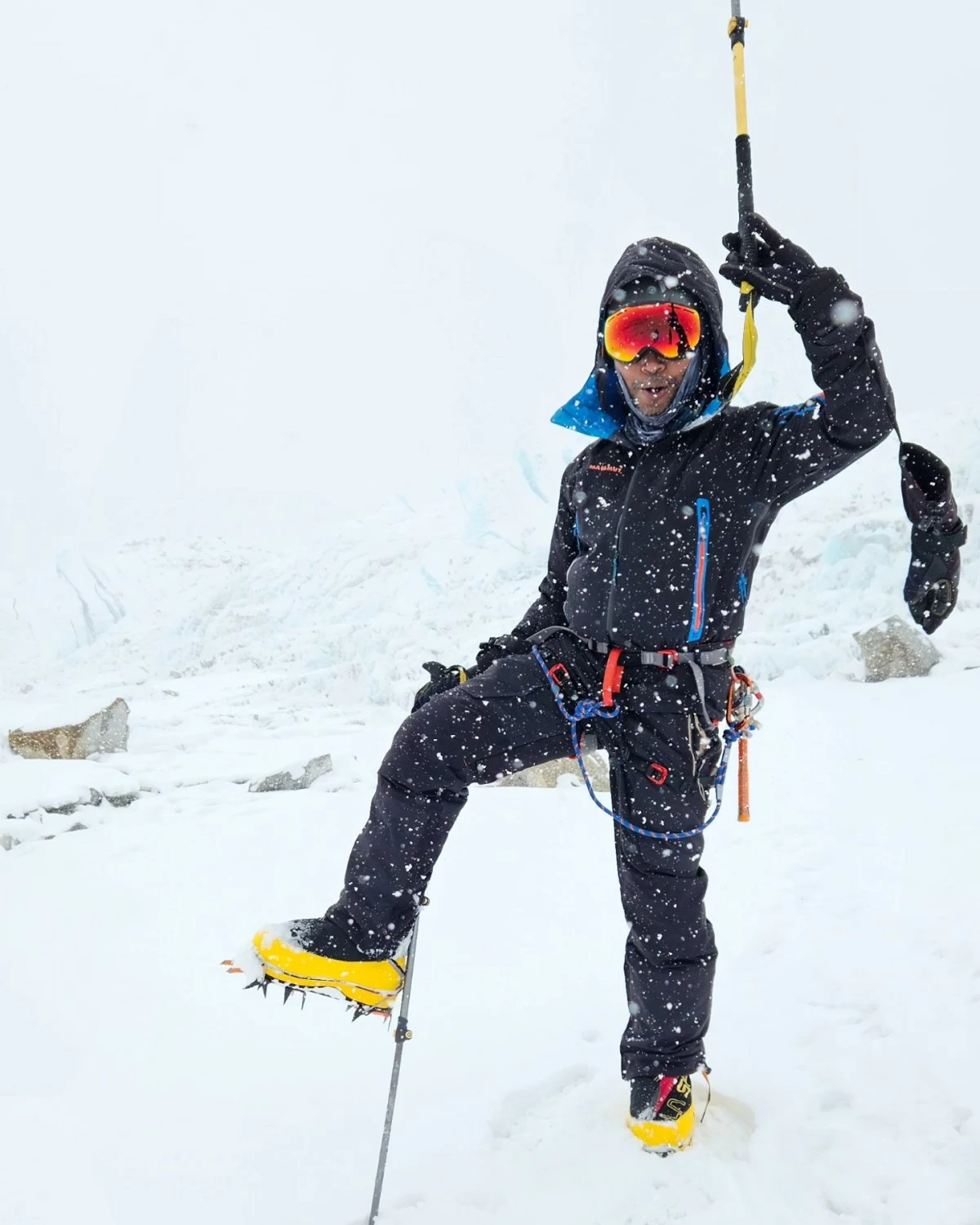 Rhisael “Ric” Rabe becomes the latest Filipino to conquer Mt. Everest after reaching the summit on Thursday, May 15. (Ric Rabe Facebook)