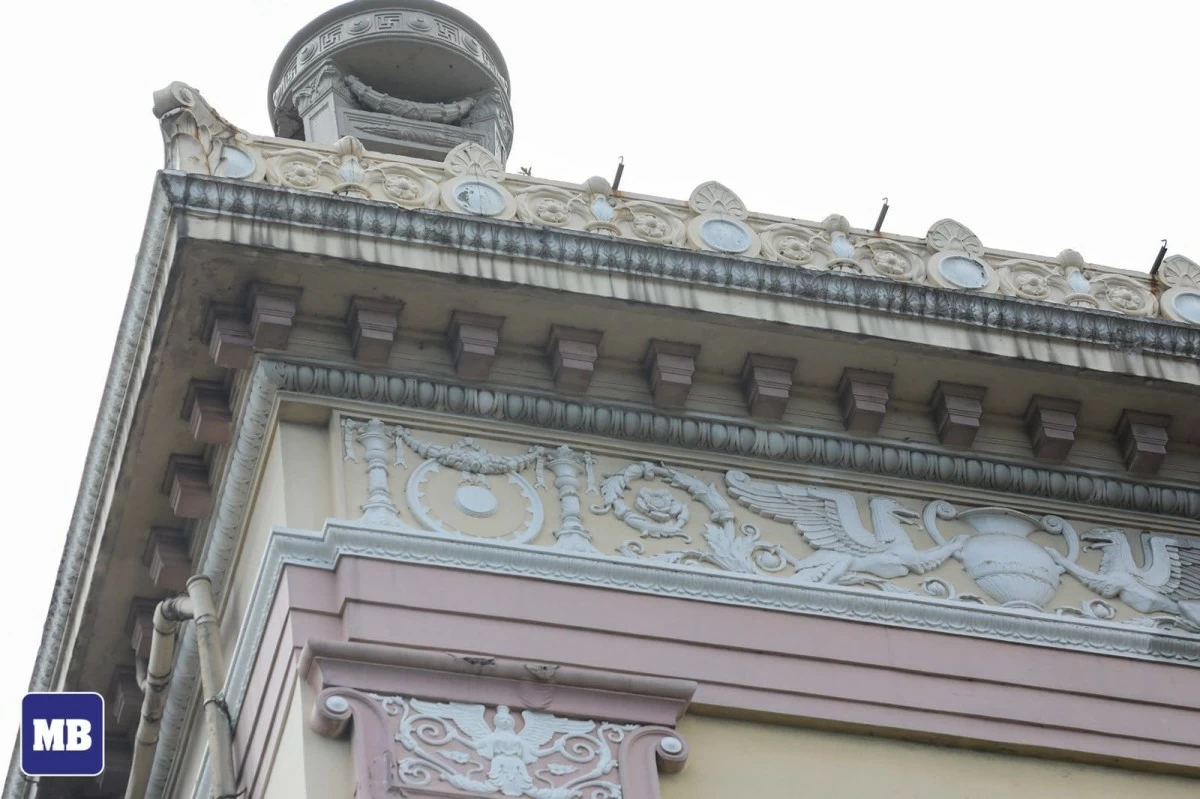 The building’s façade was recently repainted following the tragic fire in May 2023.