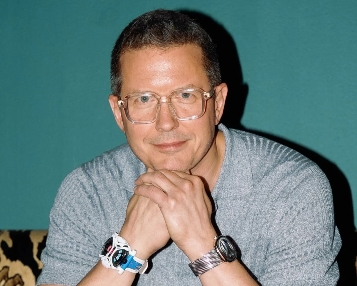 Dan Niederer wears both the Free D-B Rocketbyz and ME1/01