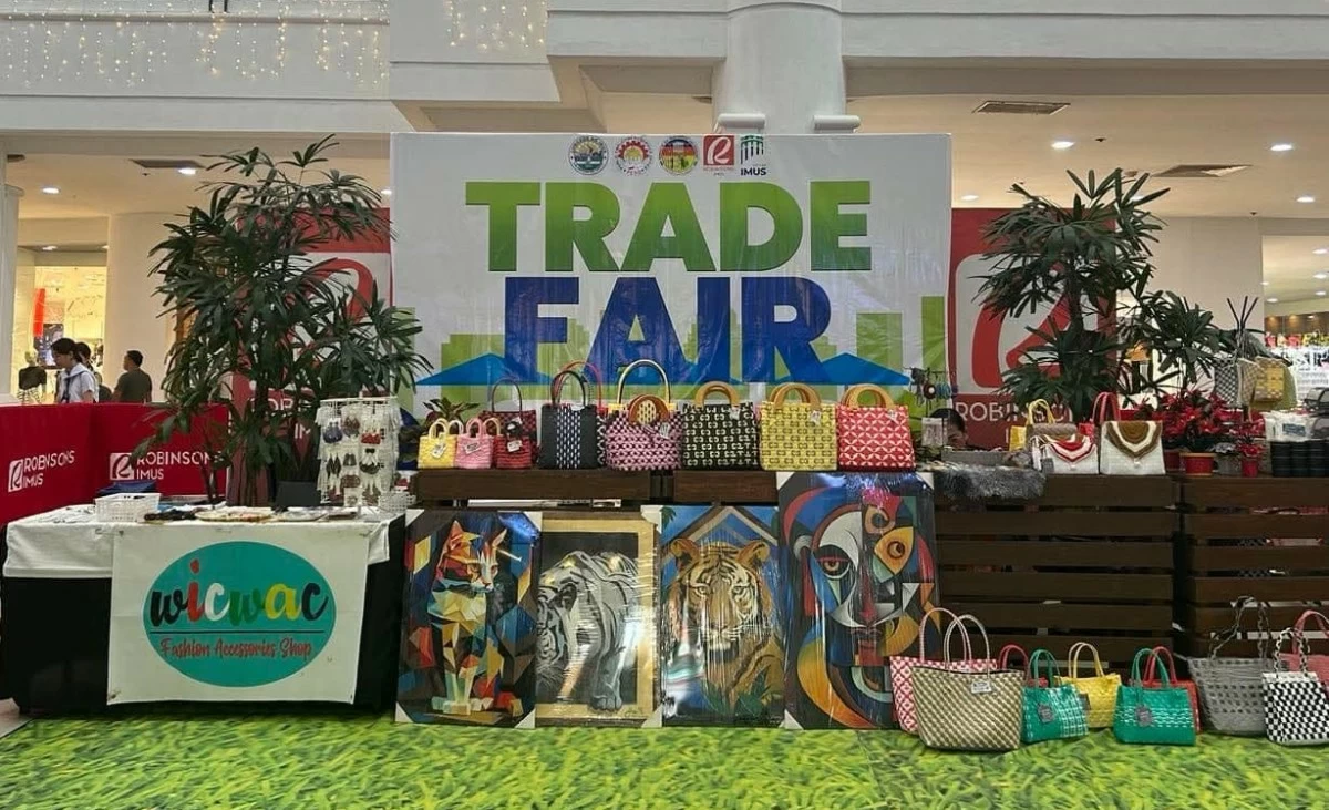 LIVELIHOOD FOR ALL Robinsons Imus serves as the venue for a trade fair organized by the City of Imus Public Employment Service Office and the Bureau of Jail Management and Penology (BJMP), giving Persons Deprived of Liberty (PDLs) the opportunity to showcase and sell handmade products.