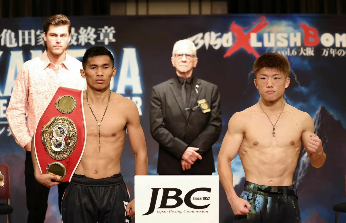 Pedro Taduran and Ginjiro Shigeoka during the weigh in (Wendell Alinea)