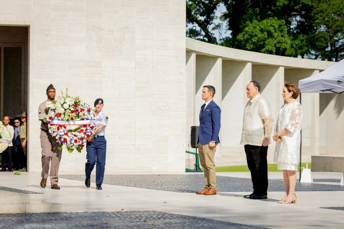 United States Ambassador Mary Kay Carlson, National Defense Secretary Gilbert Teodoro, and American Battle Monuments Commission Superintendent Ryan Blum lead the commemoration of the Memorial Day at the Manila American Cemetery on May 25, 2025. (Photo courtesy of the US Embassy in Manila)