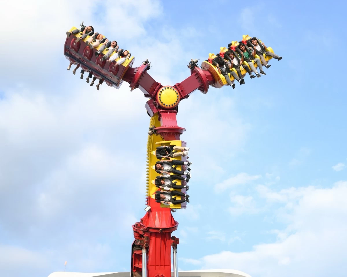 The Dream Twister ride at the SM By the BAY Amusement Park whirls guests into an unforgettable adventure.
