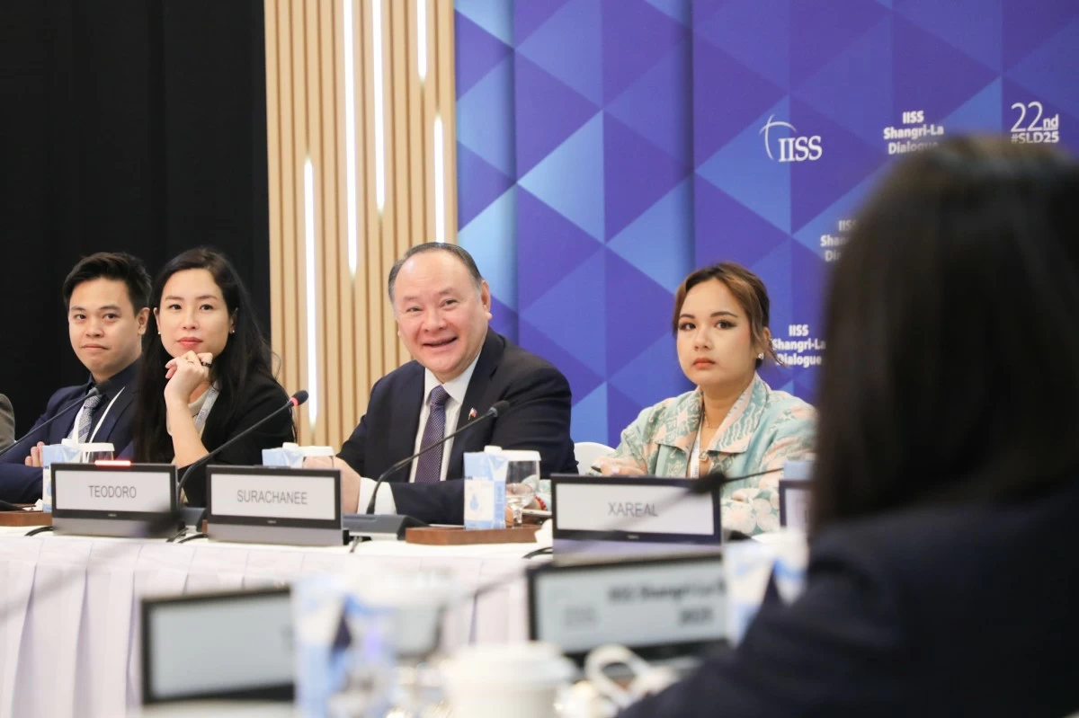 Department of National Defense (DND) Secretary Gilberto Teodoro Jr. addresses young professionals and strategic thinkers at the Young Leaders Ministerial Roundtable of the Shangri-La Dialogue in Singapore on June 1, 2024. (Photo: DND)