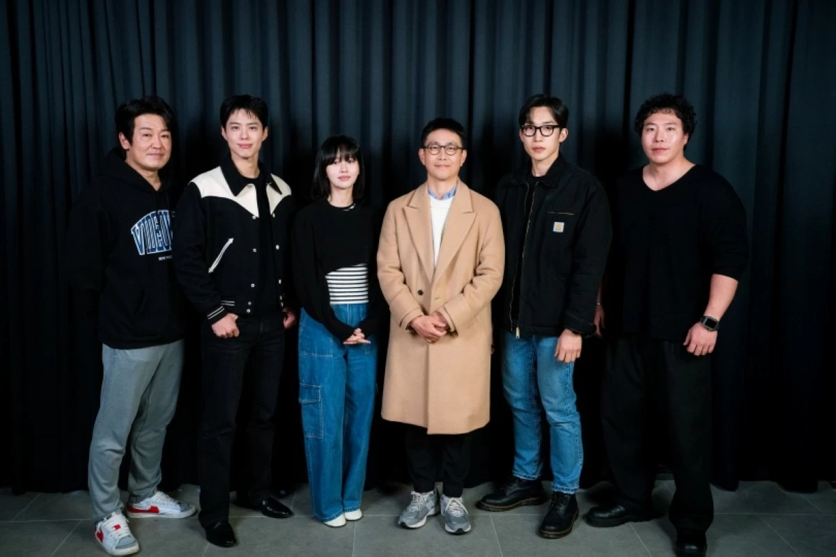 (From left) Heo Sung-tae, Park Bo-gum, Kim So-hyun, Oh Jung-se, Lee Sang-yi, Tae Won-seok (Prime Video)