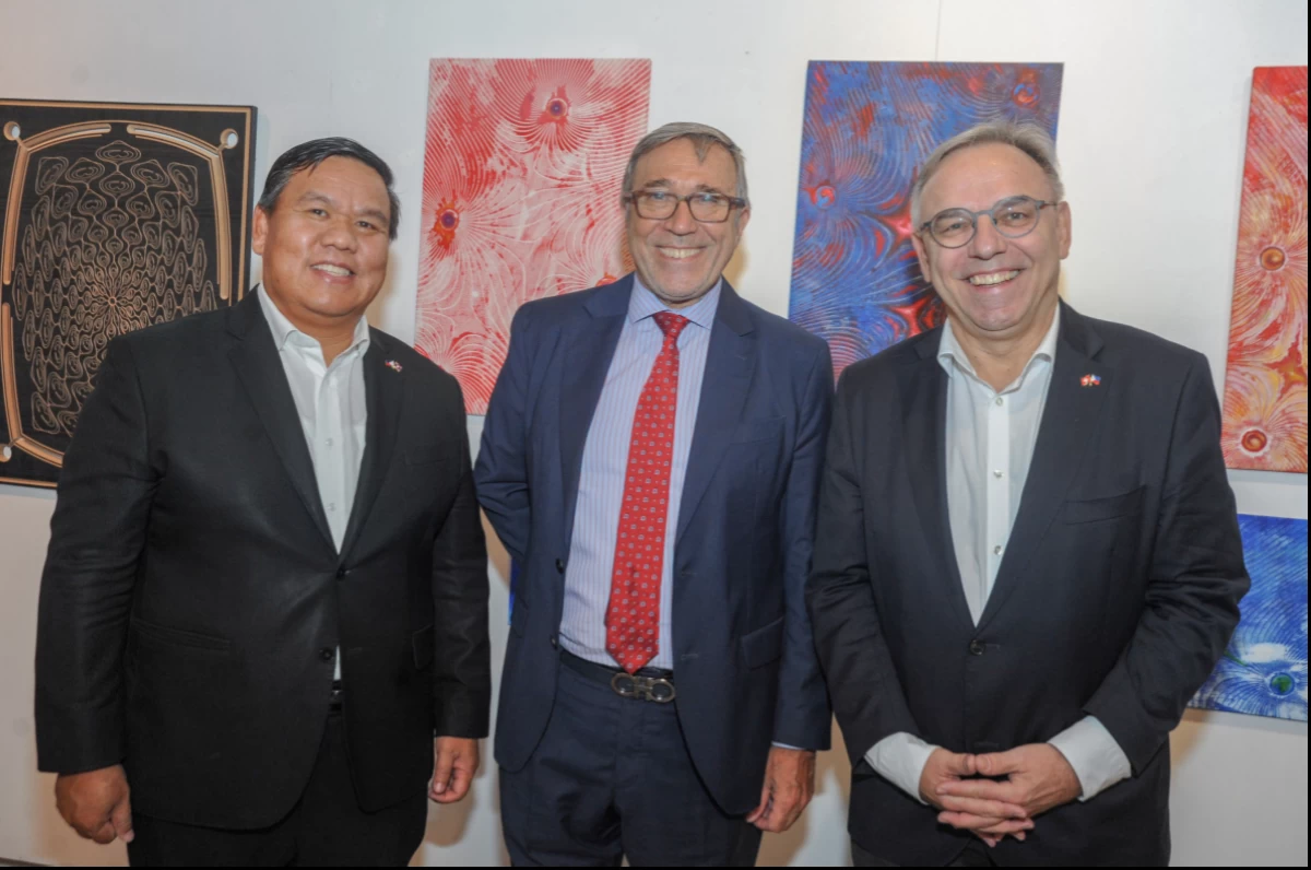Laos  Ambassador  Sonexay Vannaxay with Ambassador Ricardo Bocalandro  and Switzerland Ambassador Nicolas Brühl