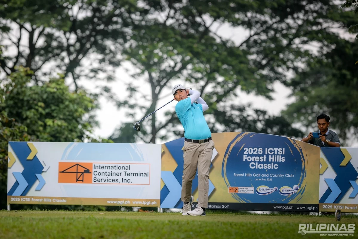 Reymon Jaraula leads by one stroke halfway through the ICTSI Forest Hills Classic.