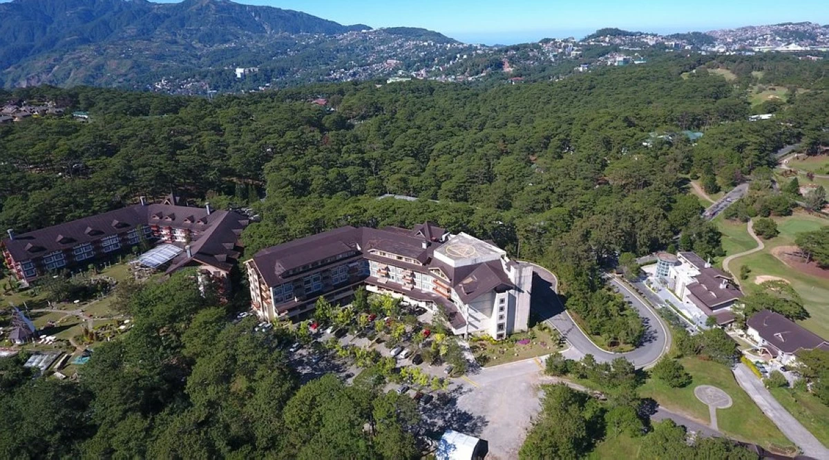 John Hay Hotels Forest Wing