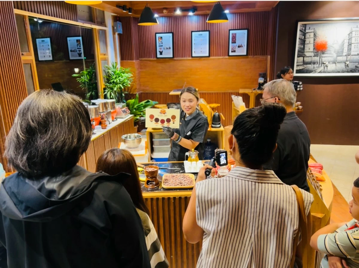 Chocolatier Angeleah Montilde at John Hay Hotels