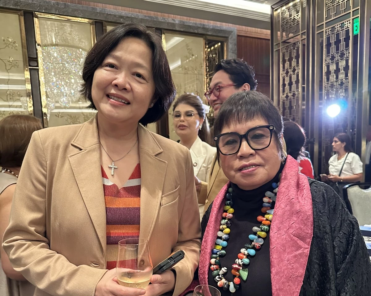 PFIP legal counsel, attorneys Virginia Viray and Lorna Kapunan