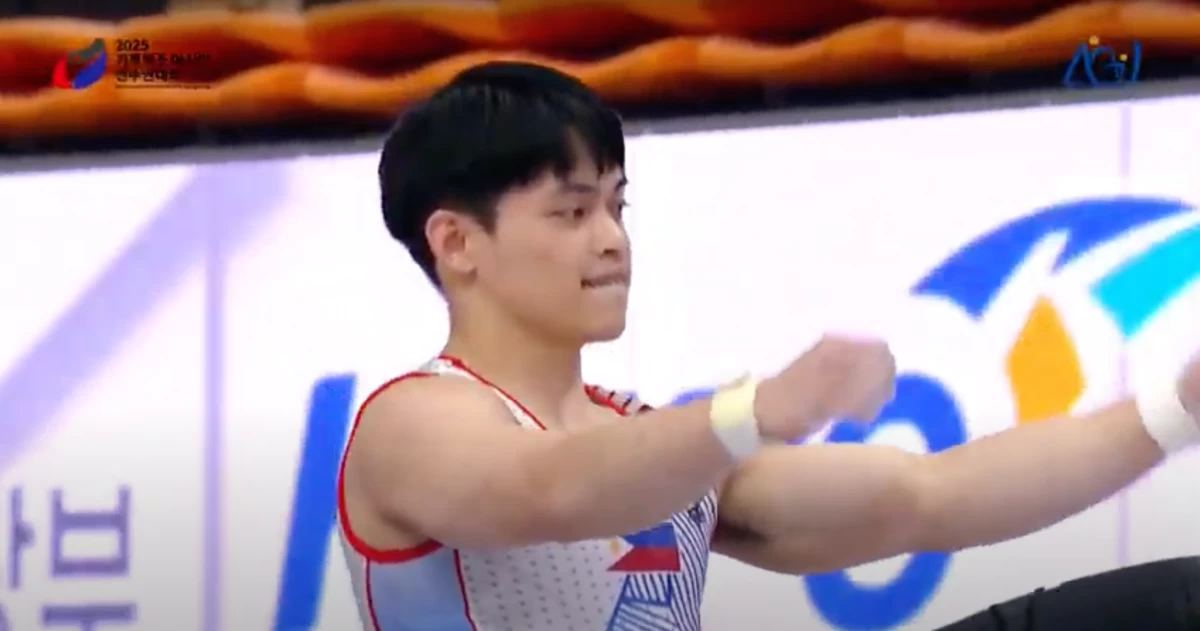 Carlos Yulo settles for the bronze medal in vault at the 12th Senior Asian Artistic Gymnastics Championship. (Screengrab from tournament livestream)