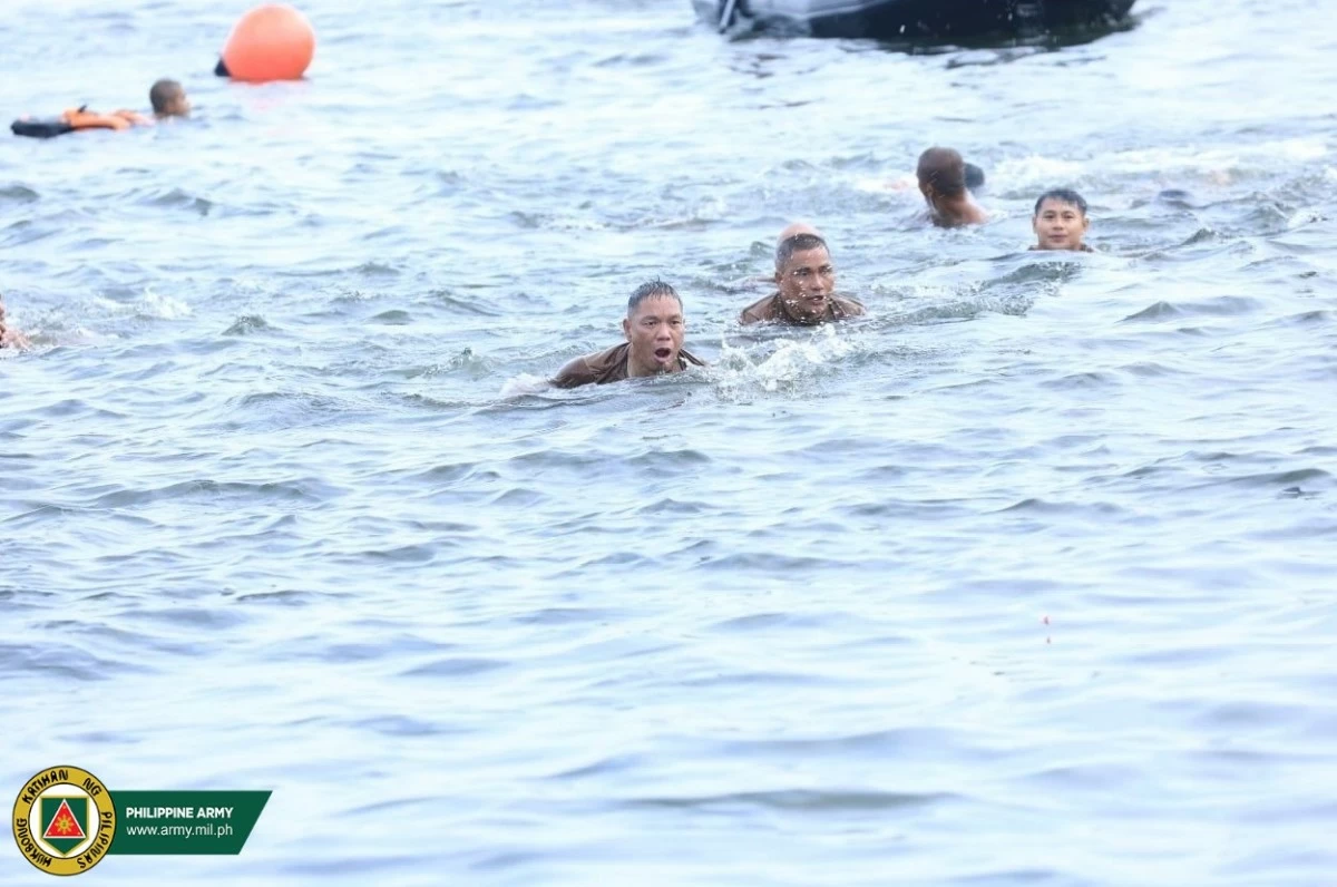 Philippine Army (PA) chief Lt. Gen. Roy Galido earns an honorary badge from the Naval Special Operations Command after joining the rigorous training drills of the Philippine Navy's most elite warriors during a visit at the Naval Base Heracleo Alano in Sangley Point, Cavite on June 7, 2025. (Photo: PA)