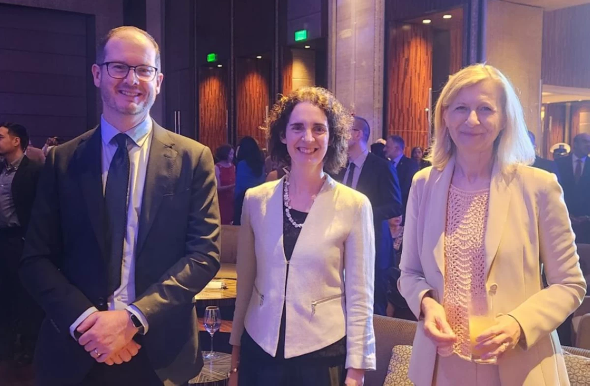 Anglican priest Rev. Paul Mcintosh, Ambassador Catherine McIntosh of the Embassy of New Zealand, and Ambassador  Dr. Smiljana Knez of Embassy of The Republic of Slovenia
