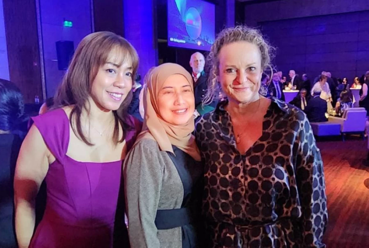 Mme. Indri Puspitasari Akyol with Ambassador Megawati Manan of the Embassy of Brunei, and Mme. Eva Wollerup Fischer Melbin