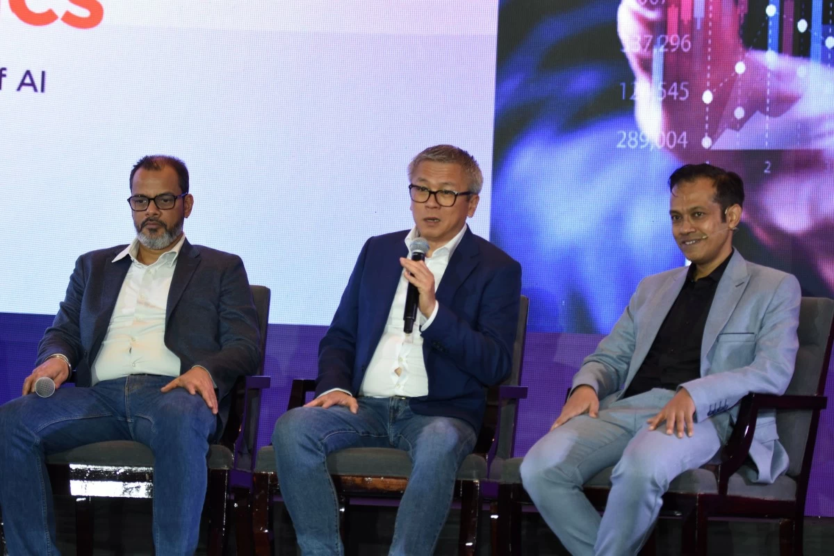 From left: Kumar Mitra, ISG Regional General Manager, Lenovo GTAP; Michael Ngan, President and General Manager, Lenovo Philippines; and Debdut Maiti, SSG Sales Leader, GTAP, during the Lenovo TechDay 2025 Media Roundtable held at Fairmont Hotel Makati.