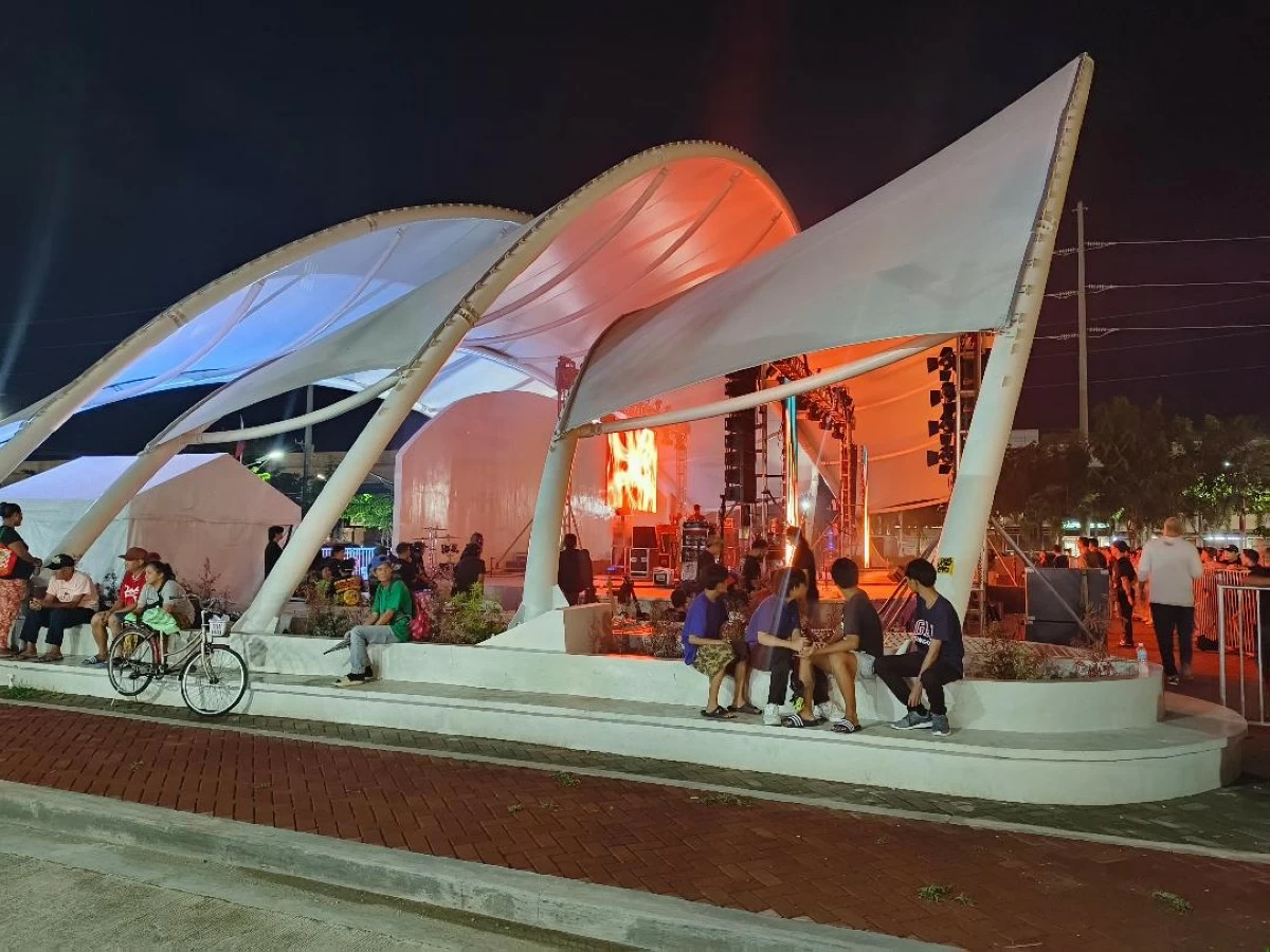 The Malolos City Amphitheater is seen as an architectural wonder. (Photo courtesy of Celomar)