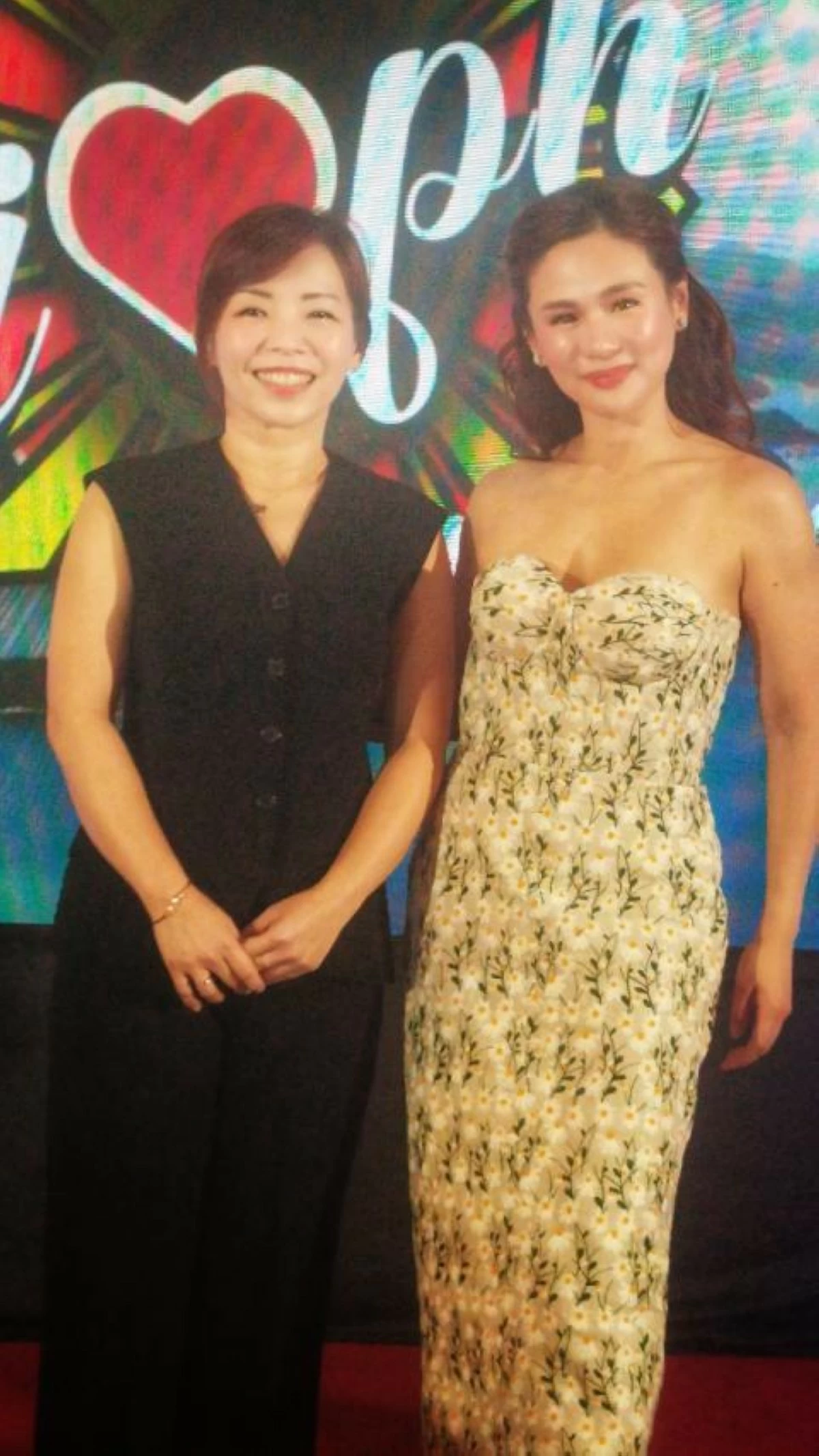 HKTB Regional Director Liew Chian Jia (left) with TV host Valerie Tan