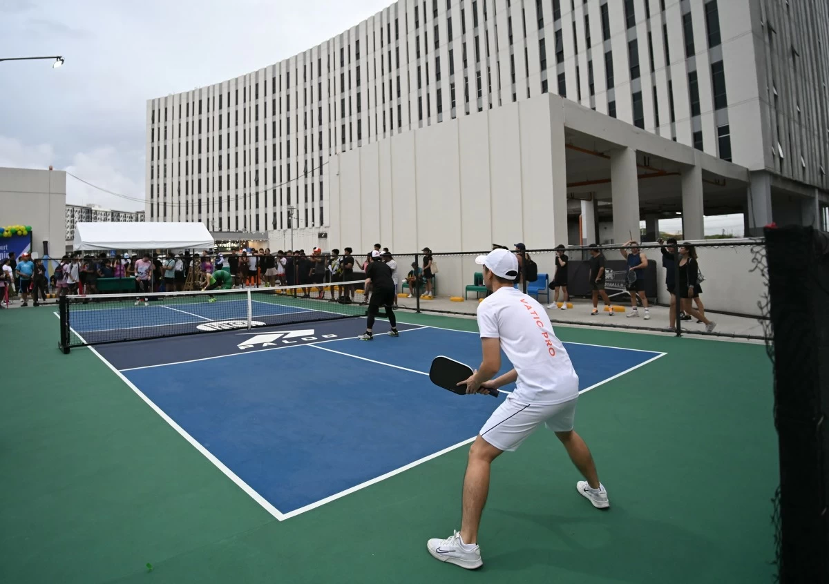 SM City Bicutan's new permanent pickleball courts are now open, offering a dynamic space for sports and community engagement.
