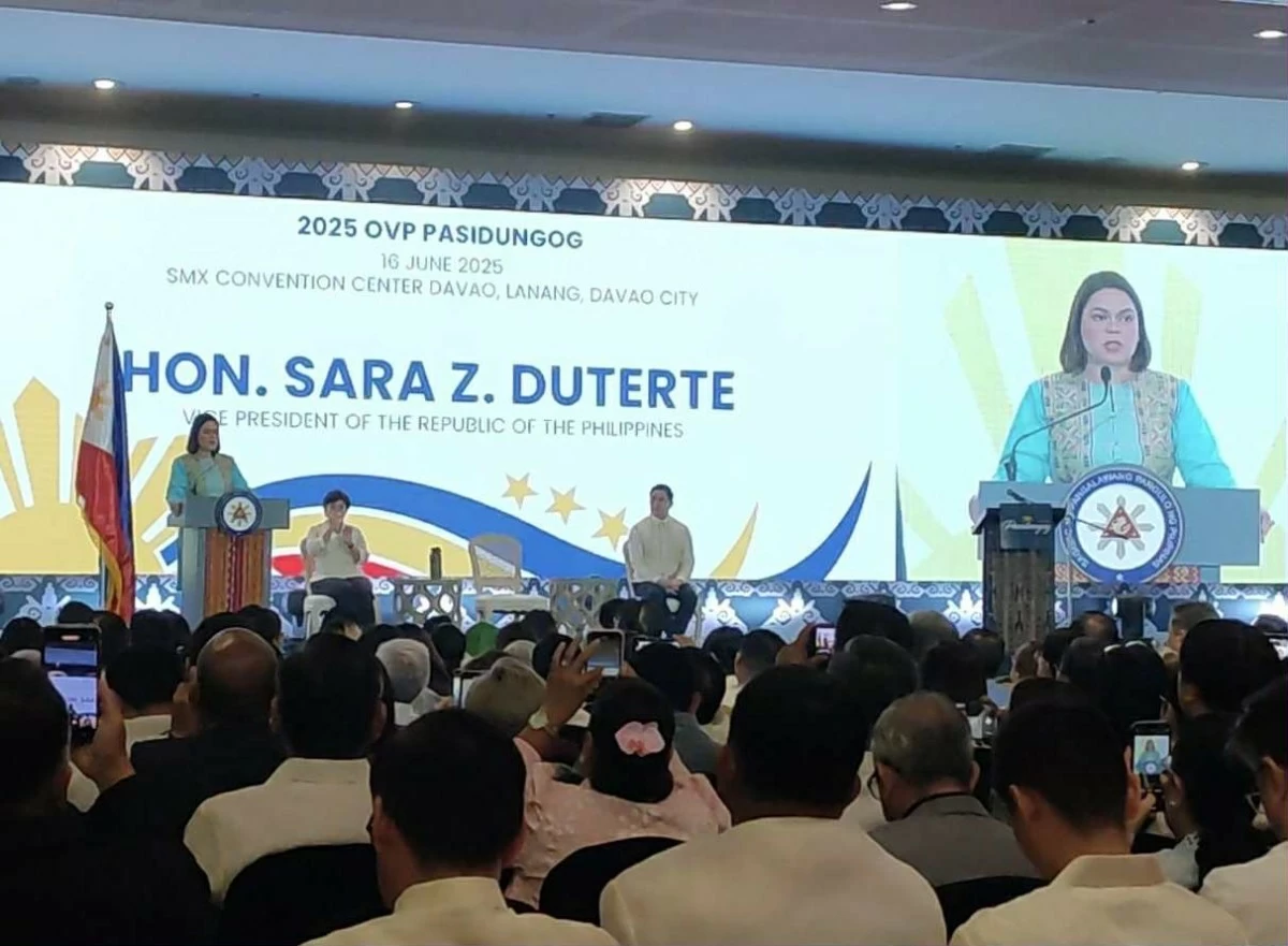 Vice President Sara Duterte delivers her speech at this year's Pasidungog awarding ceremony for the 1,000 OVP partners. (Ivy Tejano/MANILA BULLETIN)