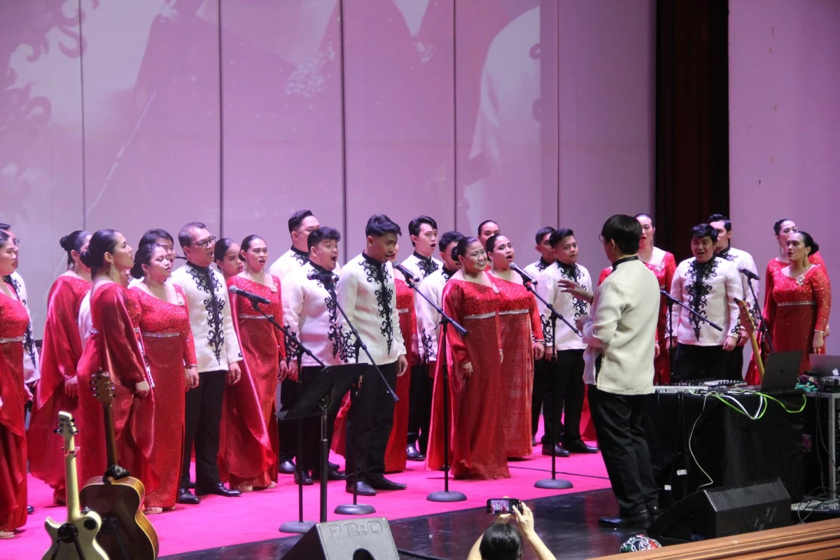 Two-time Luciano Pavarotti Choir of the World trophy winners and Gintong Parangal recipients the UST Singers
