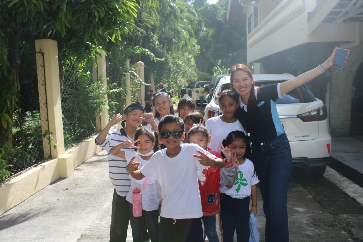 Teresita T. Melad, senior manager, Insular Foundation, Inc., BS Social Work, CEU Class of 2003