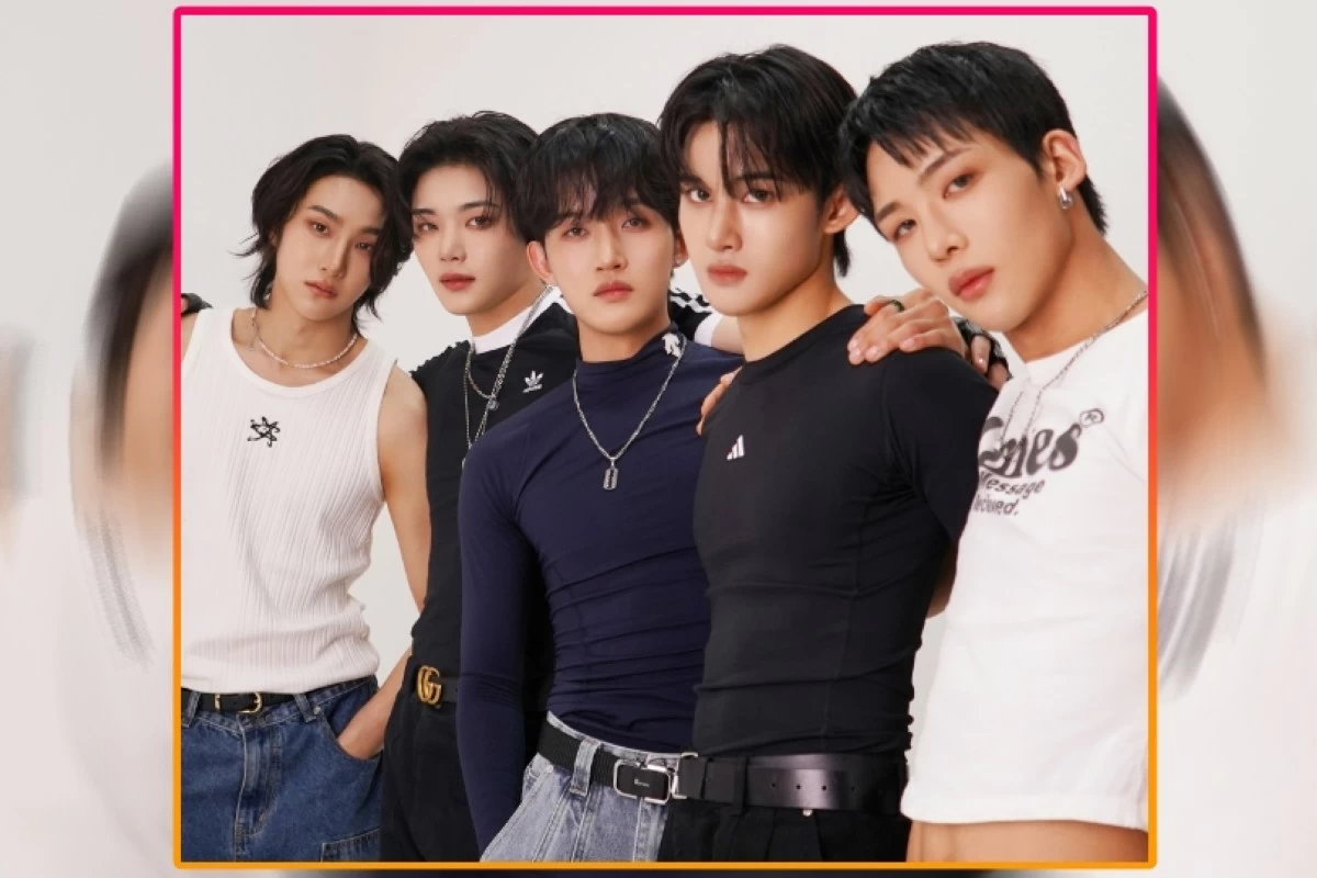 K-pop boy band 1Verse (Singing Beetle) 