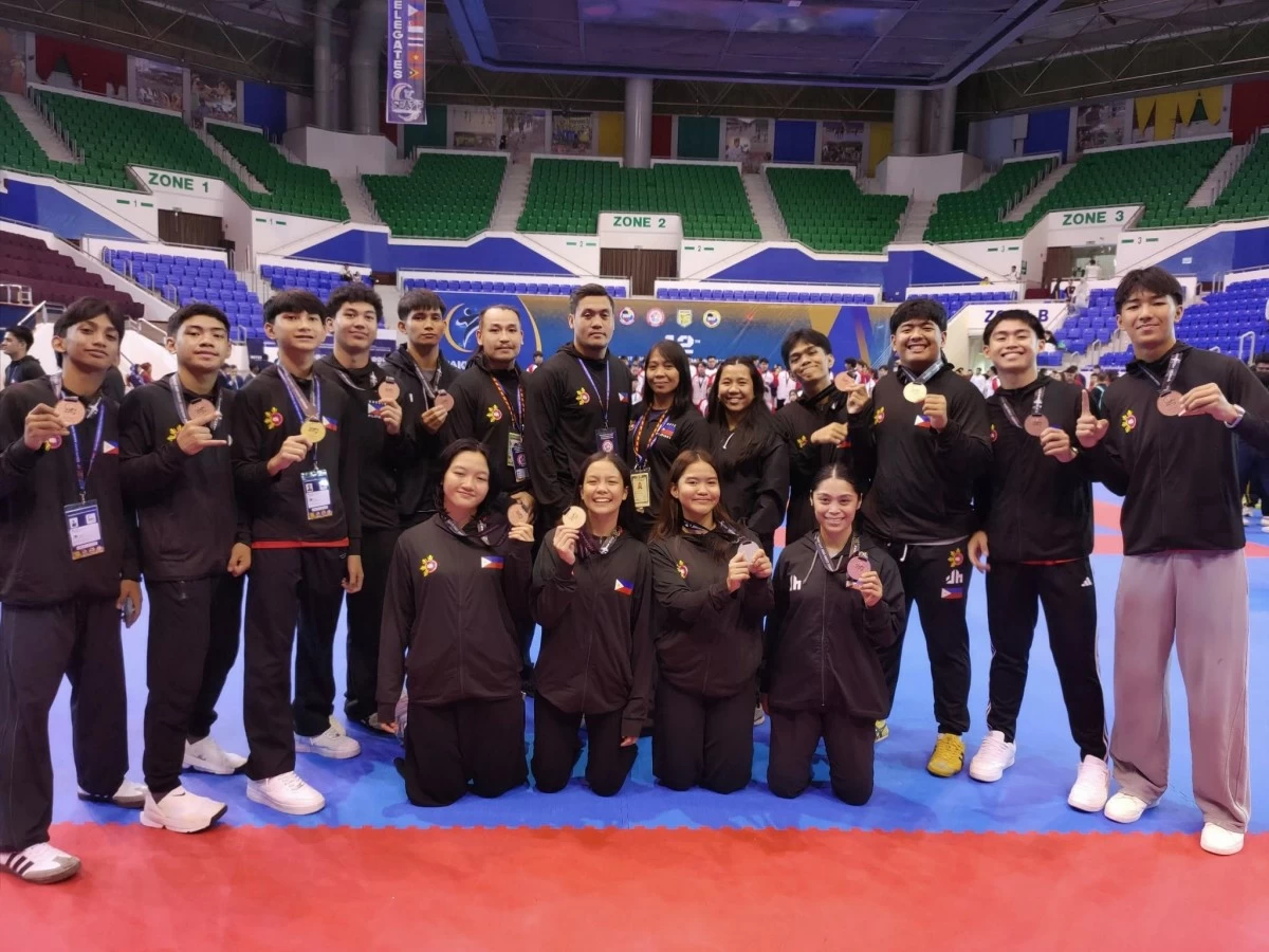Members of the Philippine karatedo team pose with their medals in the Southeast Asian Karate Federation Championships held recently in Brunei. (Photo: Karate Pilipinas Sports Federation)