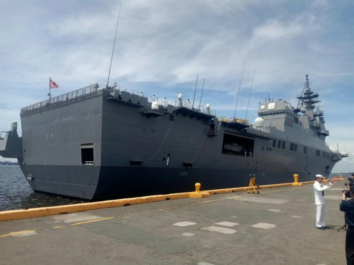 JS Ise (DDH-182), a Hyuga-class helicopter destroyer, anchors in Port Area, Manila on June 21, 2025 for a three-day port visit. (Photo: Martin A. Sadongdong / MANILA BULLETIN)
