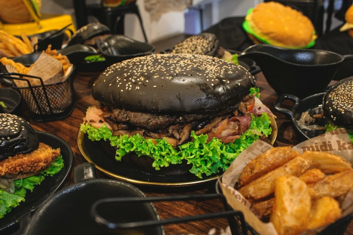 Meltdown Burger, Upper Ground Level