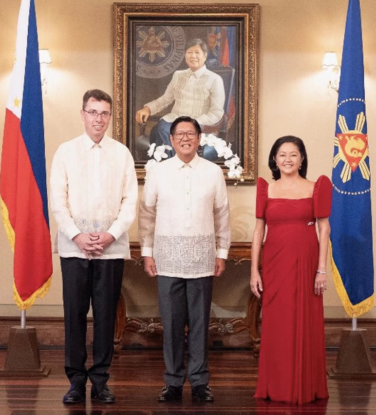 European Union Ambassador Mariomassimo Santoro with President Ferdinand Marcos Jr. and First Lady Louise Araneta-Marcos