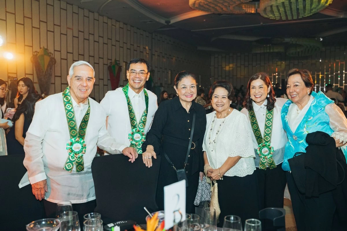 Forest Lake executives and board members share a warm moment with special guests, including Ms. Angeli Pangilinan, wife of Mr. Gary V., during the convention’s welcome gala.