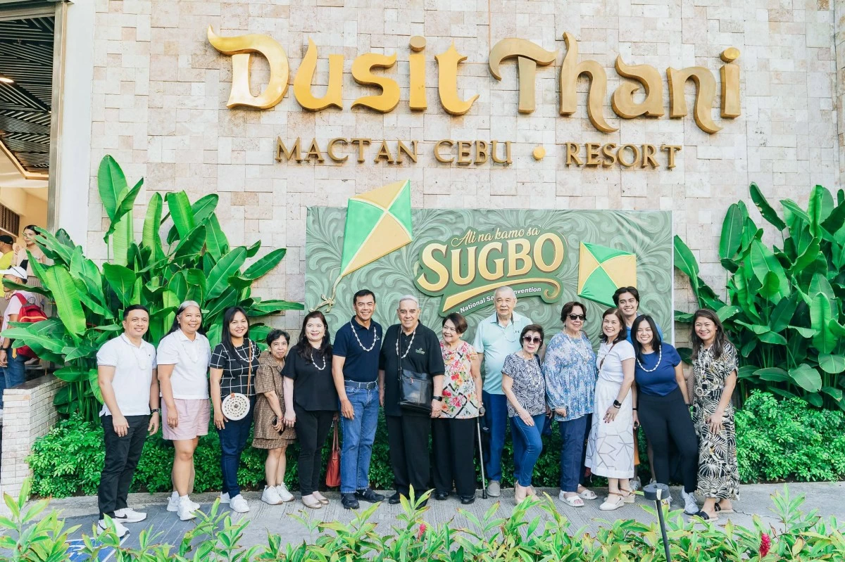 Forest Lake leaders and guests gather for a commemorative photo at Dusit Thani Mactan Cebu, host venue of the 11th NSC
