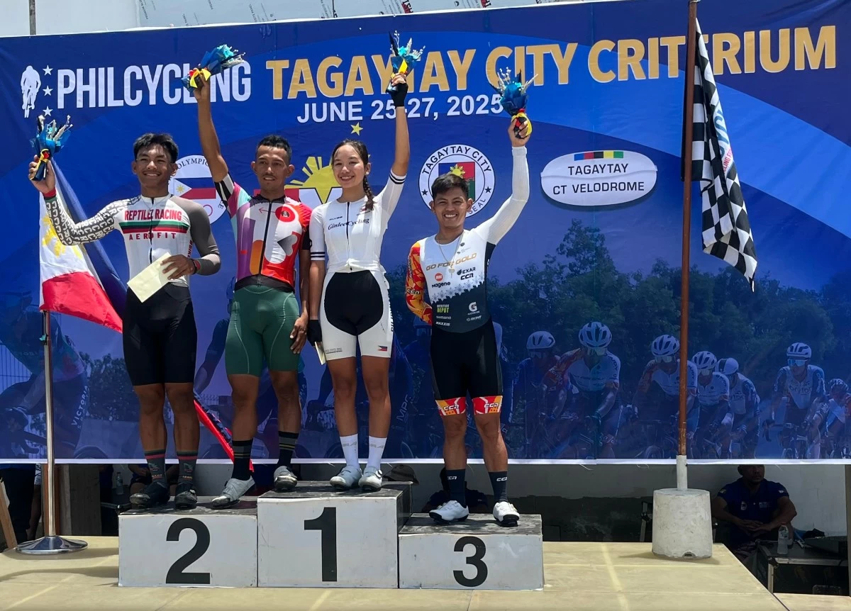 The veterans—Juan Carlos Barrios (second from left) and Ronnel Hualda (right)—and the future of Philippine Cycling—Daniel Cortero (left) and Maritanya Krogg—top the gold medal rush on Day 1.