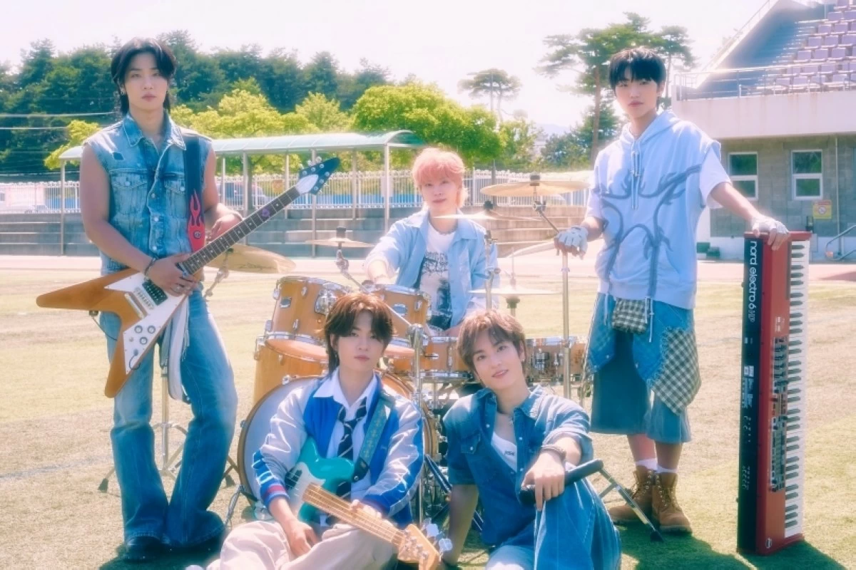 Catch The Young (Evermore Entertainment)