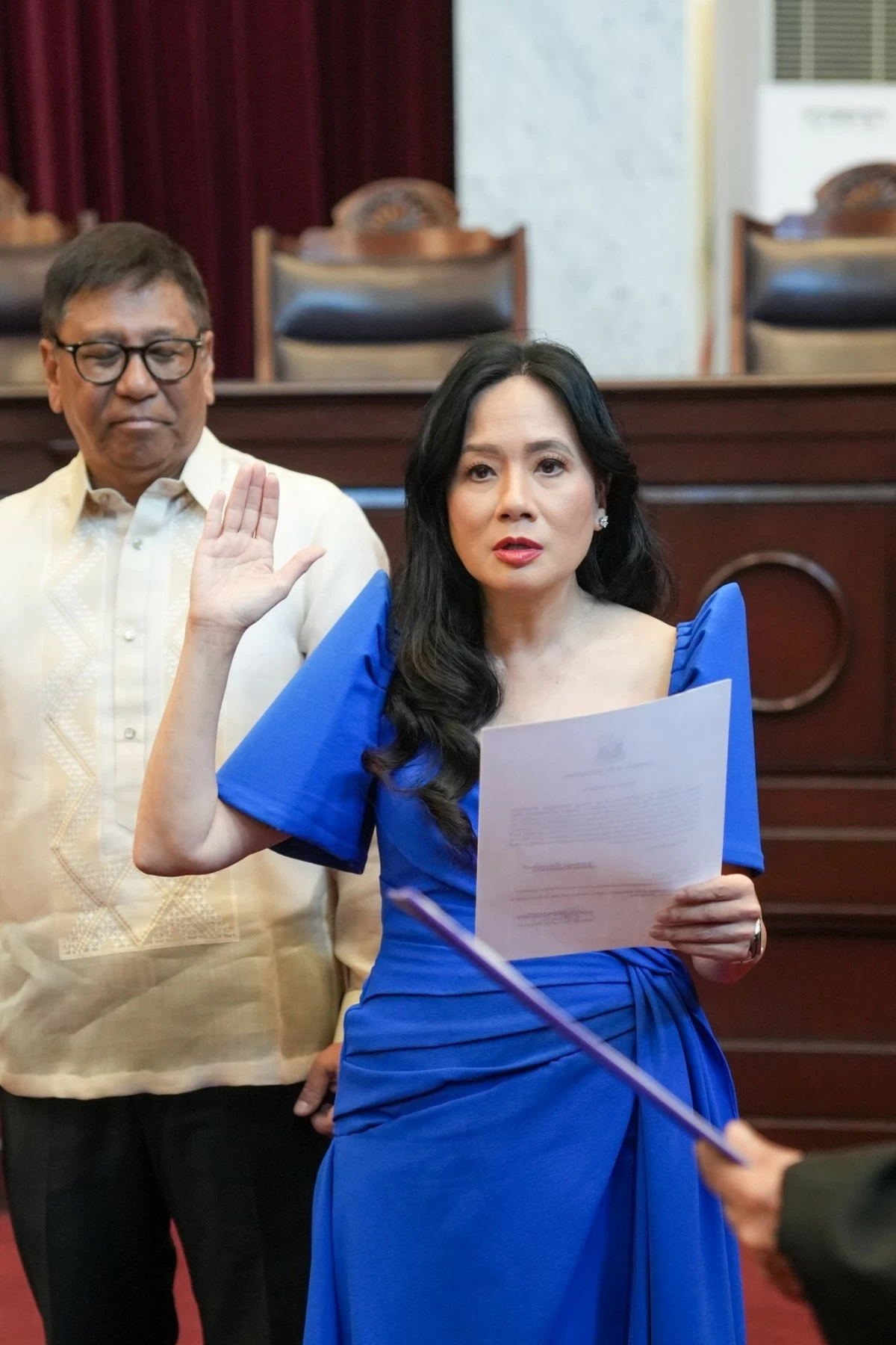 Mayor Jeannie Sandoval, during the oath-taking ceremony officiated by Chief Justice Alexander Gesmundo (Mayor Jeannie Sandoval facebook page)