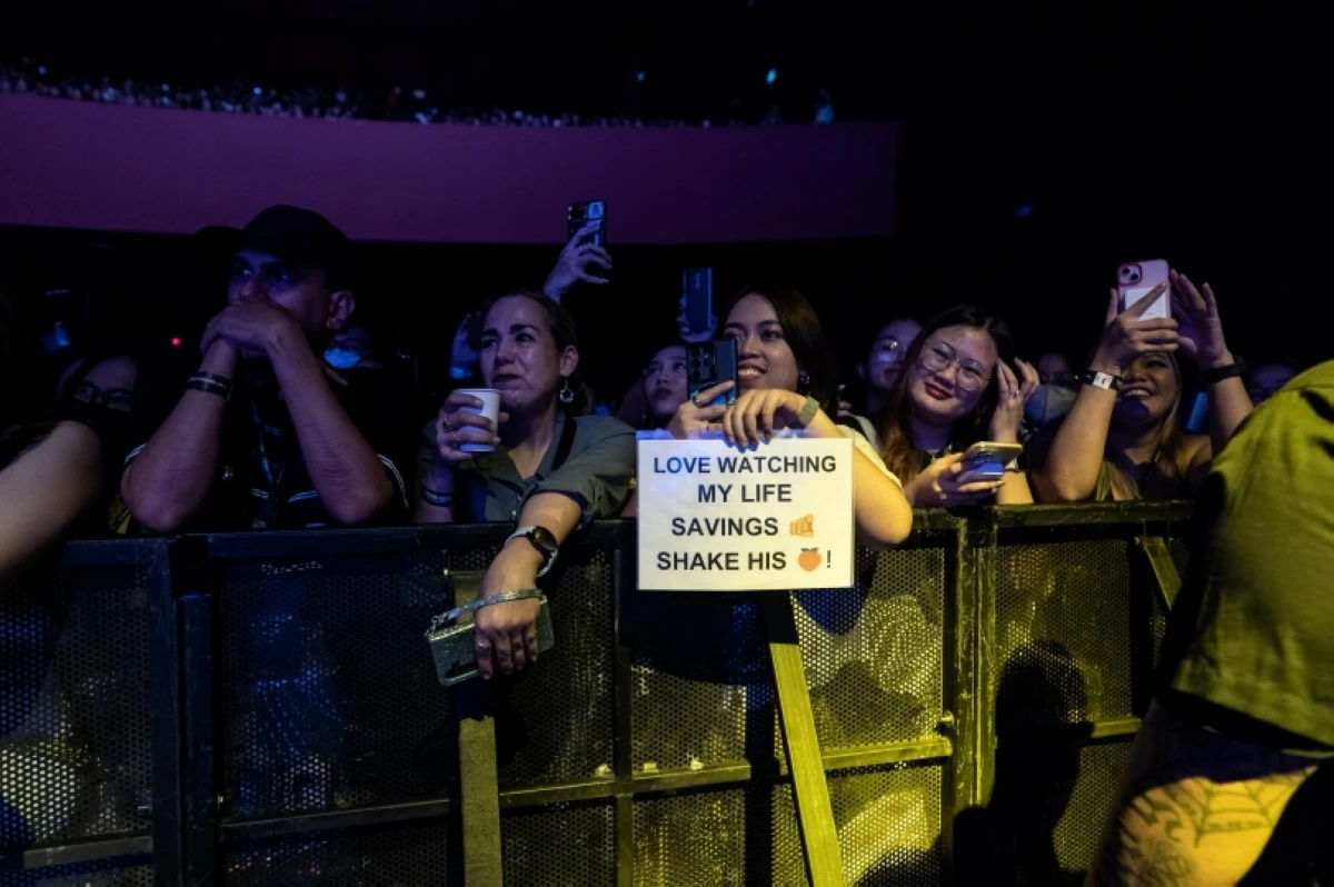 Fans at Jay Park's world tour in Manila at the New Frontier Theater on June 28 (Live Nation Philippines) 
