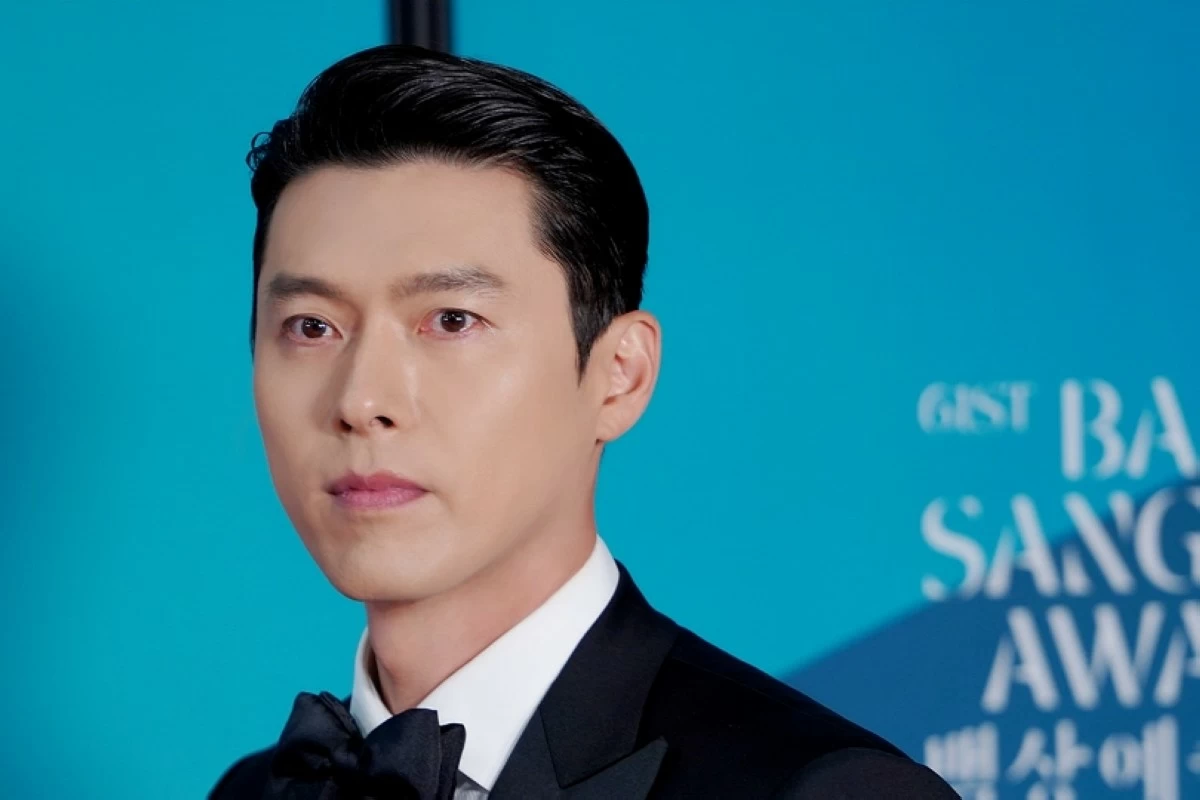 Hyun Bin (Instagram)