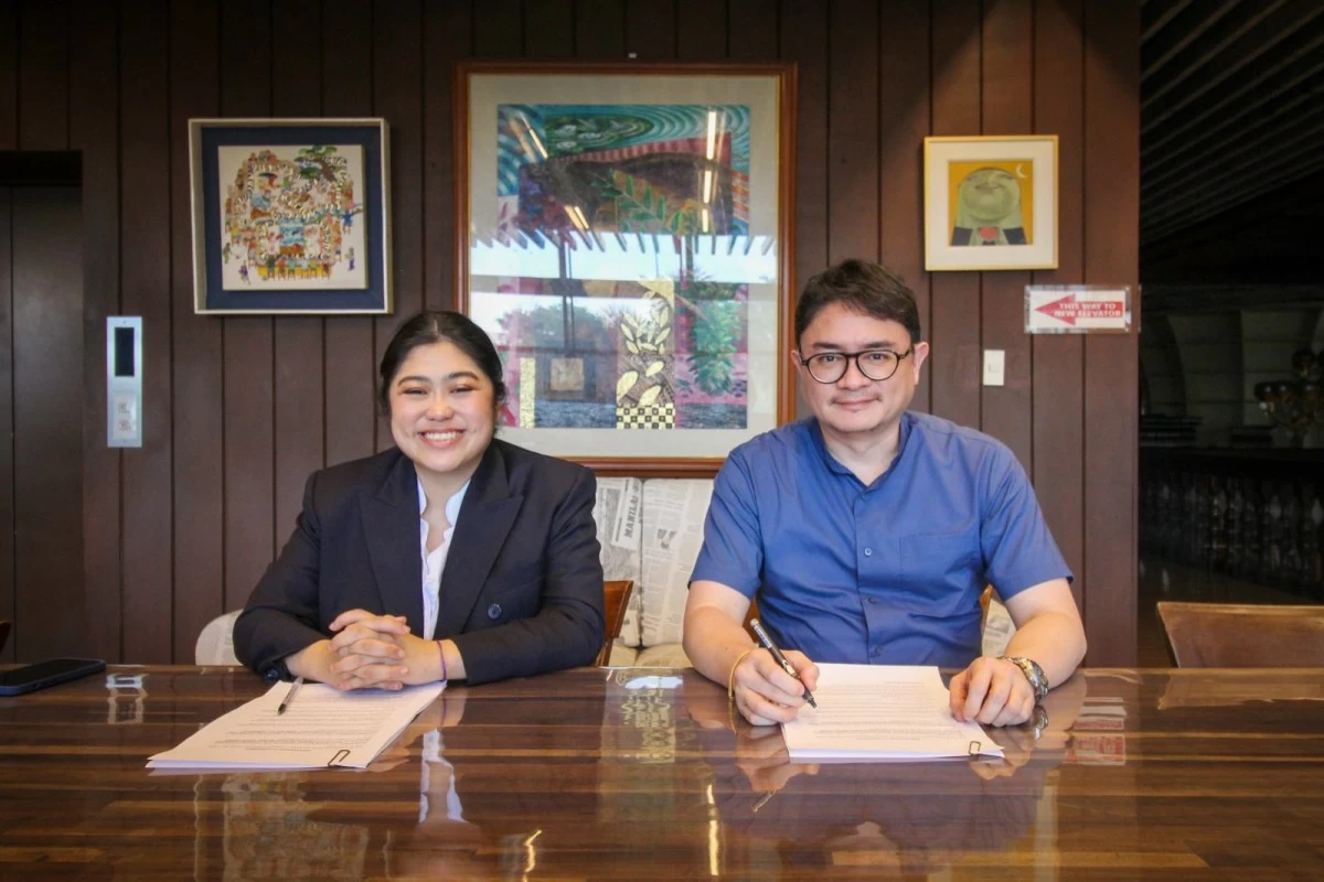 A MEMORANDUM of agreement was signed recently by Manila Bulletin and Arkipelago Analytics, on the use of its data in storytelling. Signing for MB is Brand & Marketing Manager Leslie Araujo, and from Arkipelago Analytics is Chief Impact Officer Anna Mae Yu Lamentillo.