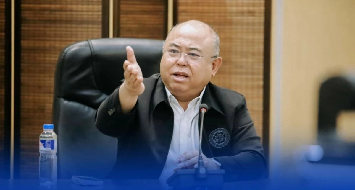 Land Transportation Chief, Asst. Secretary Vigor Mendoza II (Photo: LTO)