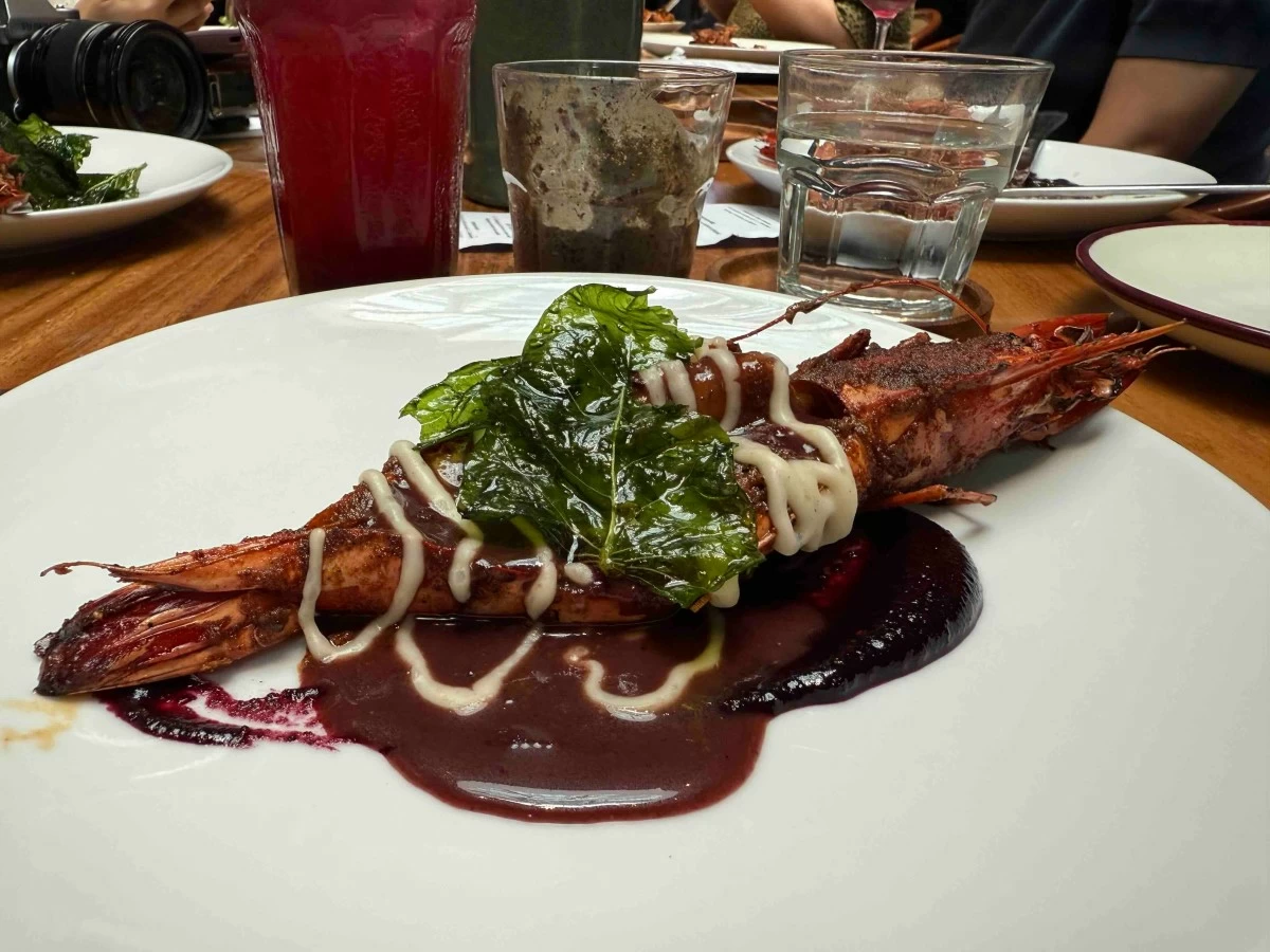 TART TWIST Blueberries were used to balance the sourness of the sinigang in the Miso Prawns.