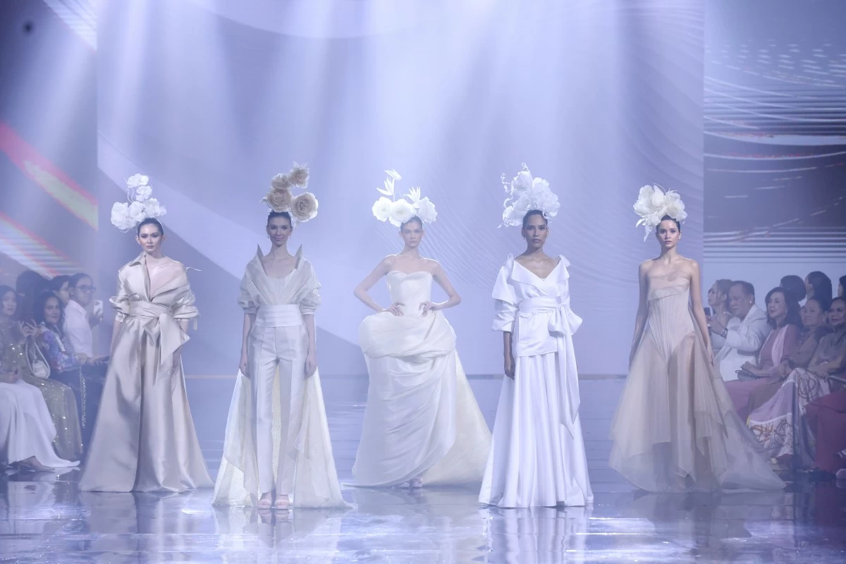 Rajo Laurel's collection