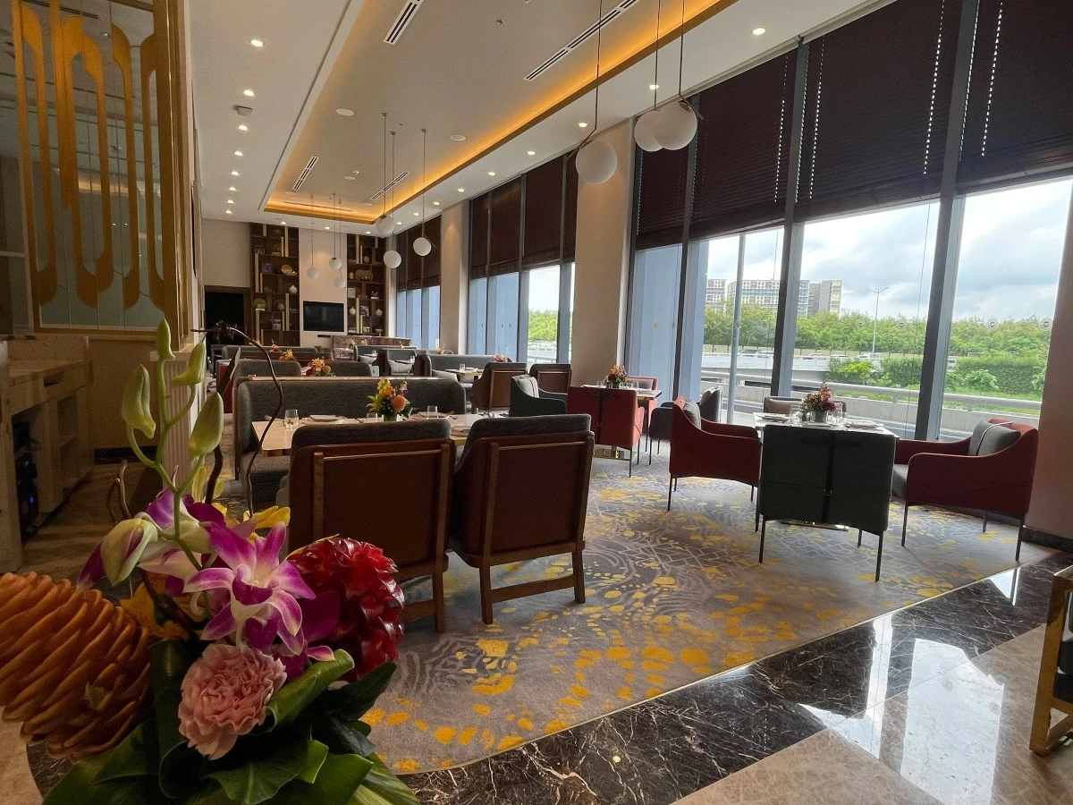 FINE DINING Modern FIlipino dining made exciting at Grand Westside's LaMeza