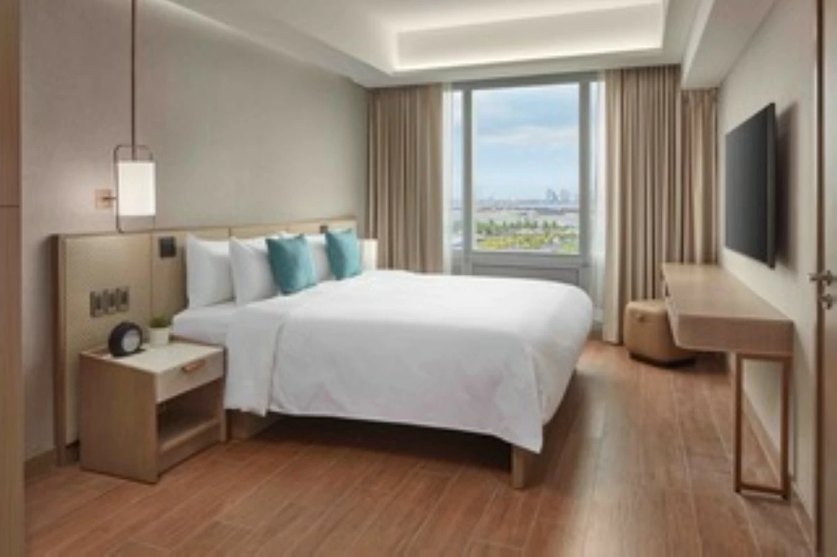 The premier suite bedroom